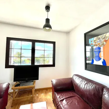 Estupenda Villa Con Piscina Privada, Wifi Y Vistas Al Mar En Playa Blanca Villa