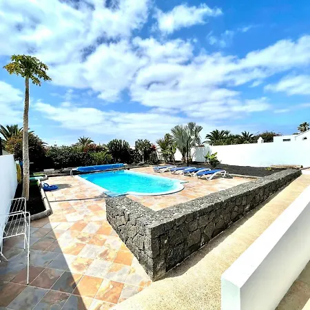 Estupenda Villa Con Piscina Privada, Wifi Y Vistas Al Mar En Playa Blanca Villa Playa Blanca (Lanzarote)