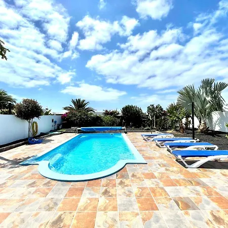 Estupenda Villa Con Piscina Privada, Wifi Y Vistas Al Mar En Playa Blanca Villa Playa Blanca (Lanzarote)