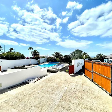 Villa Estupenda Villa Con Piscina Privada, Wifi Y Vistas Al Mar En Playa Blanca Playa Blanca (Lanzarote)